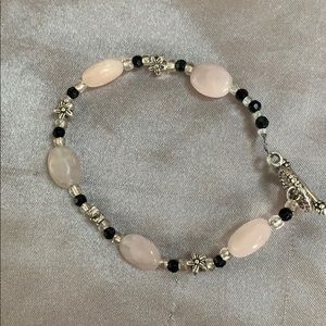 Sold! 👋3/$20🌹Handmade bracelet flower pink silver black shiny opal quartz